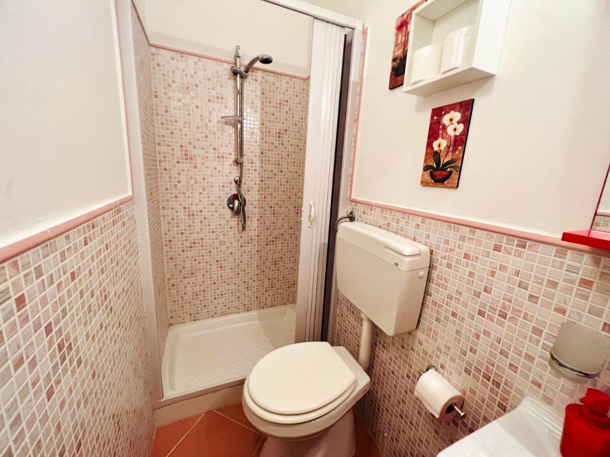 Regina Elena Bed & Breakfast Cinisi Bagian luar foto