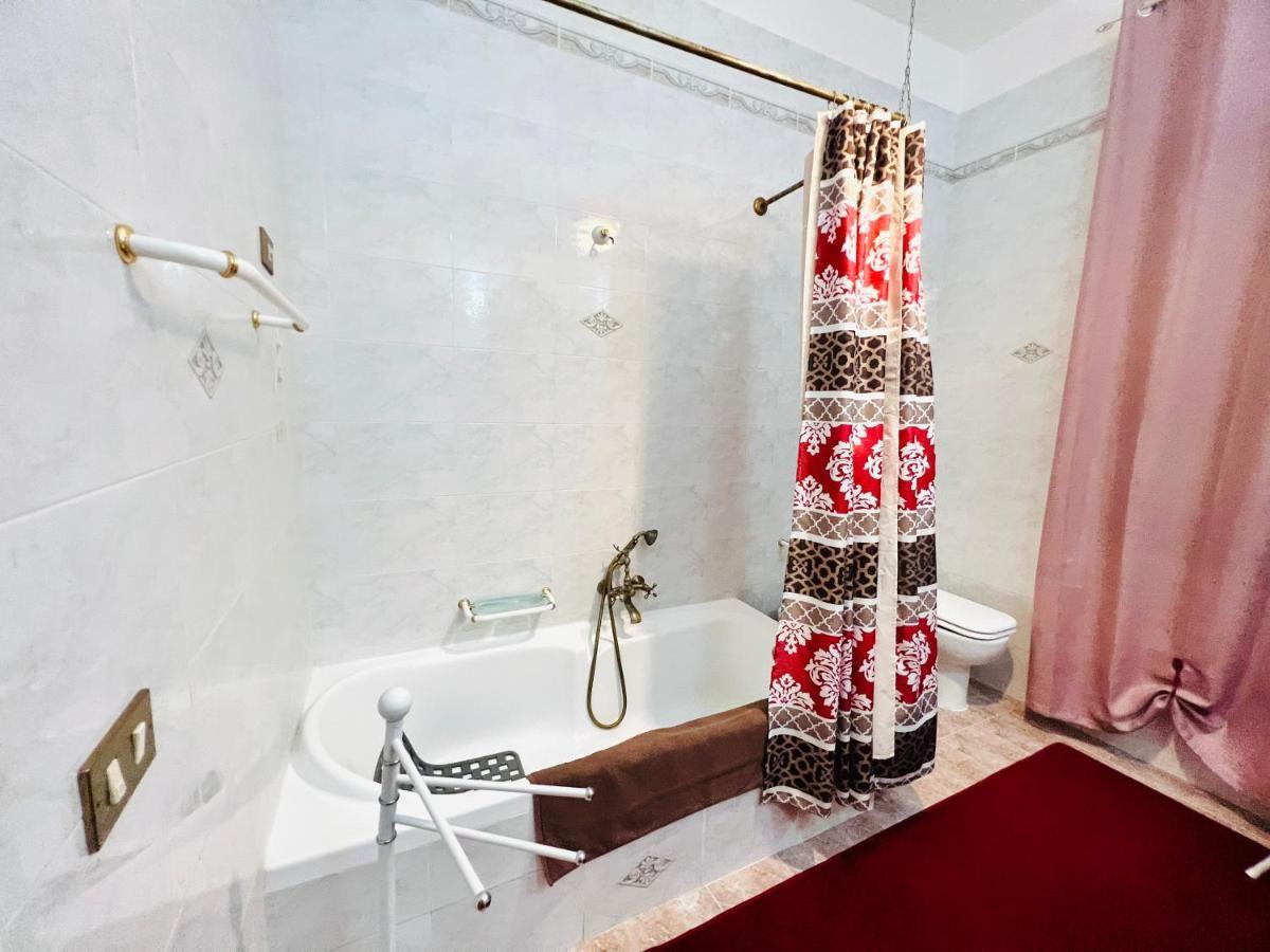 Regina Elena Bed & Breakfast Cinisi Bagian luar foto